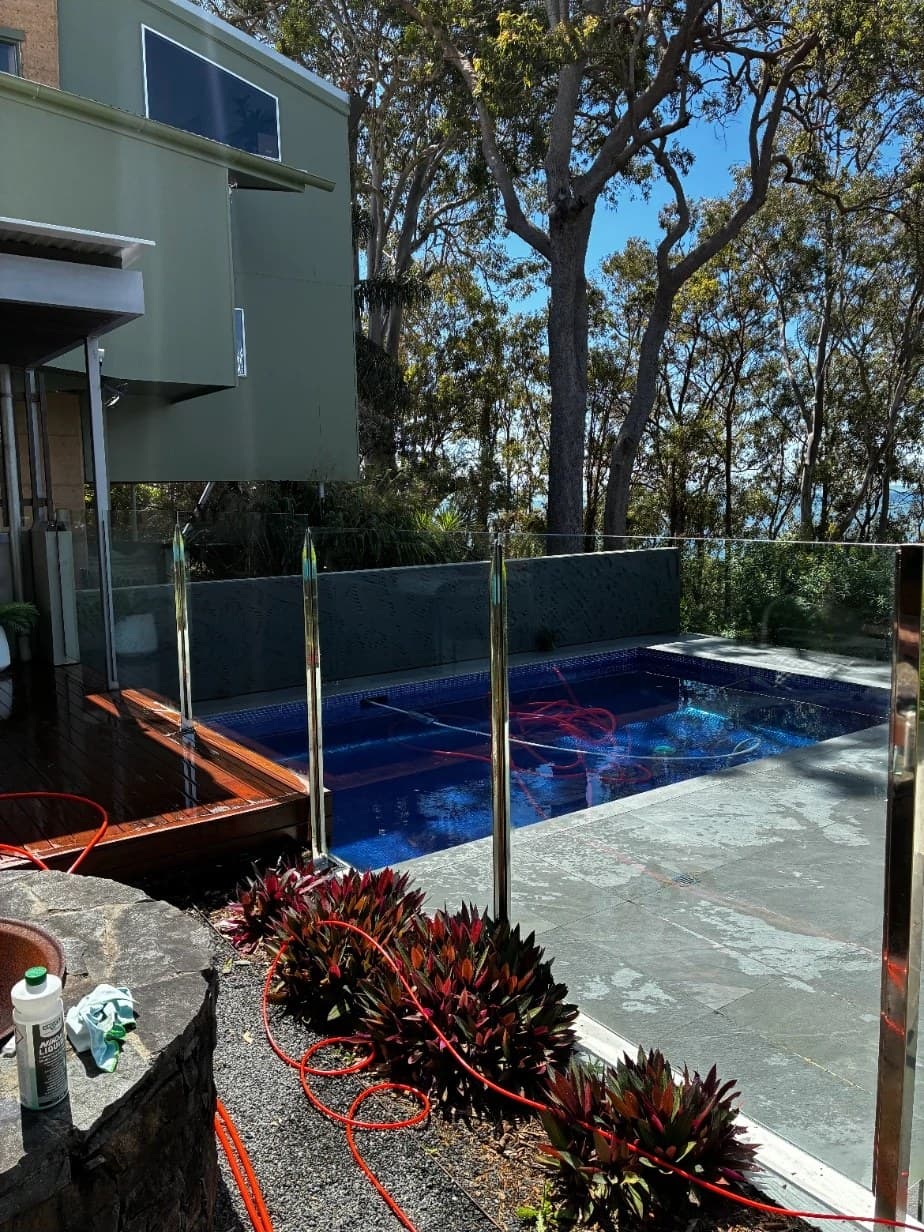 The same pool fence glass finished and clear